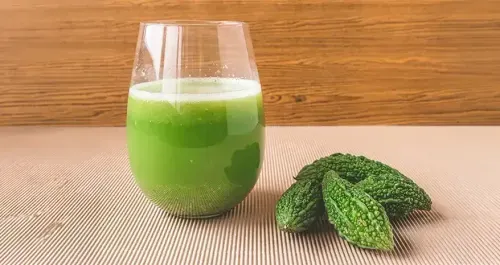 Bitter Melon Juice Benefits, Uses & Side Effects