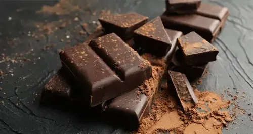 Dark Chocolate Benefits for Heart Health, Brain Function & Overall Wellness