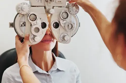 signs-you-need-to-visit-an-optometrist