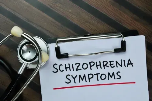 What are the 5 Symptoms of Schizophrenia?